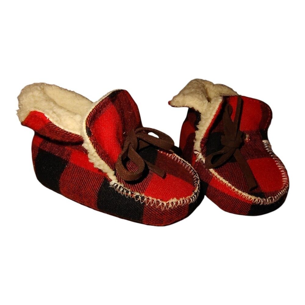 Mud Pie PLAID Sherpa Baby Booties Shoes Slip-on Red & Black Size 0-6 Months NWT